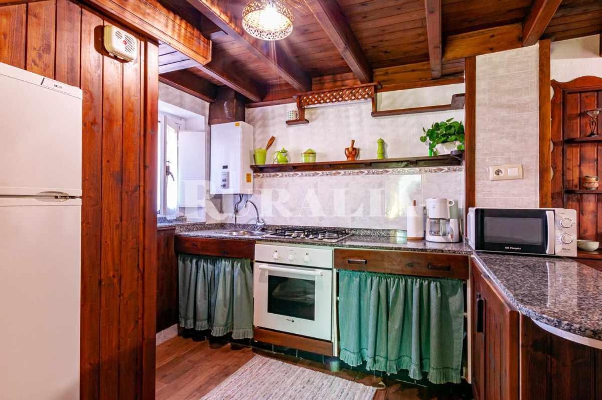 Casa Carmen 5 Situada En Una Zona Muy Tranquila A Collera Esterno foto